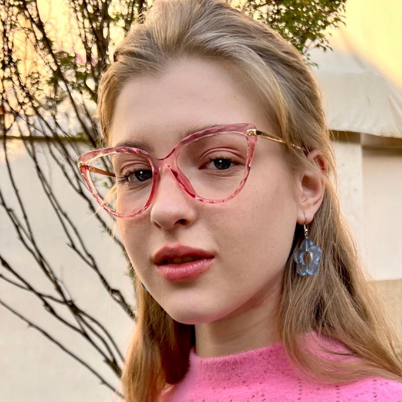 Truda-Pink-Cat-Combination-Eyeglasses-detail