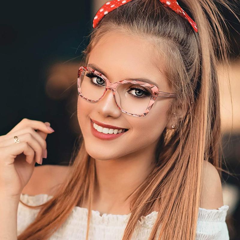 Pavla-Pink-Cat-TR-Eyeglasses-detail