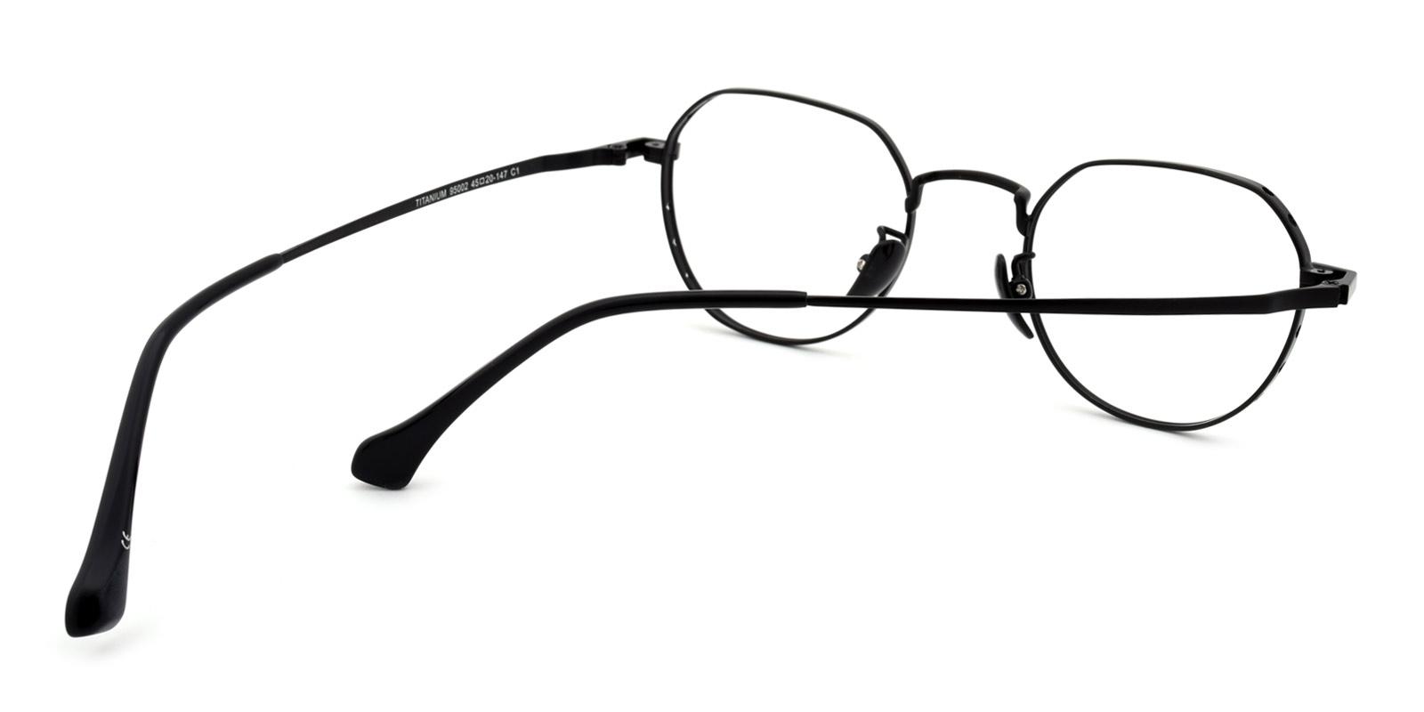 Pirjo-Black-Round-Titanium-Eyeglasses-detail